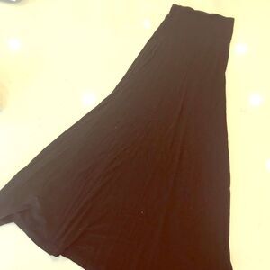 ⚜️S & S Clothing Maxi Skirt⚜️6 For $25